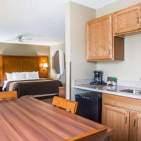 Comfort Inn Bellefontaine Экстерьер фото