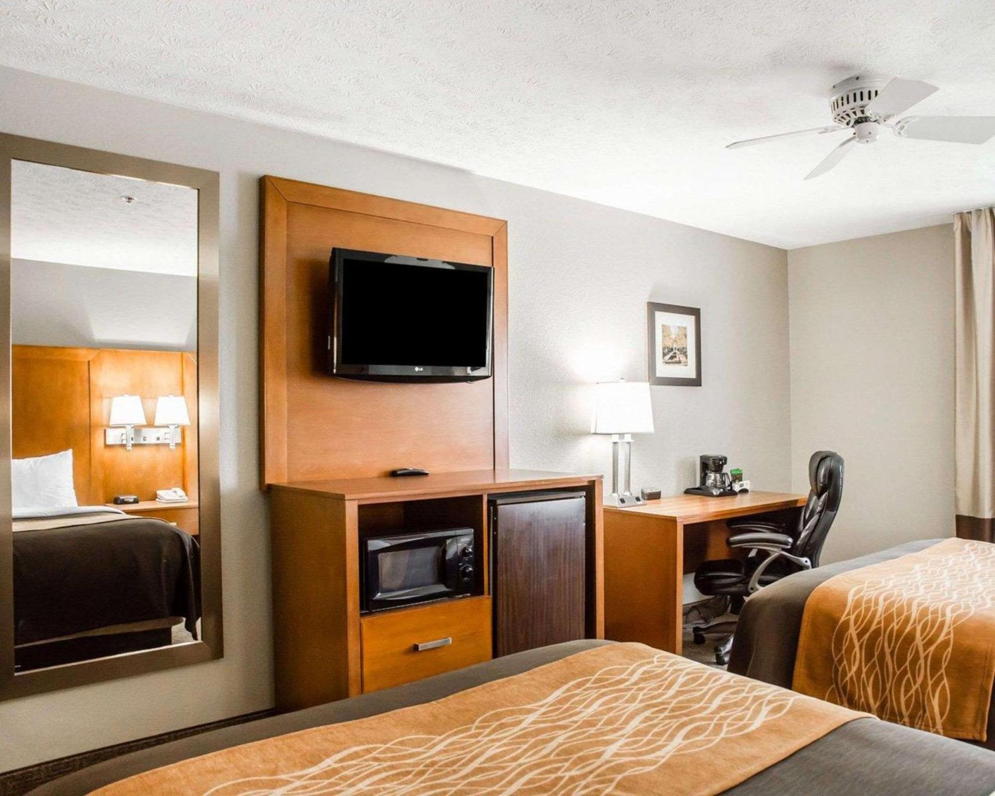 Comfort Inn Bellefontaine Экстерьер фото