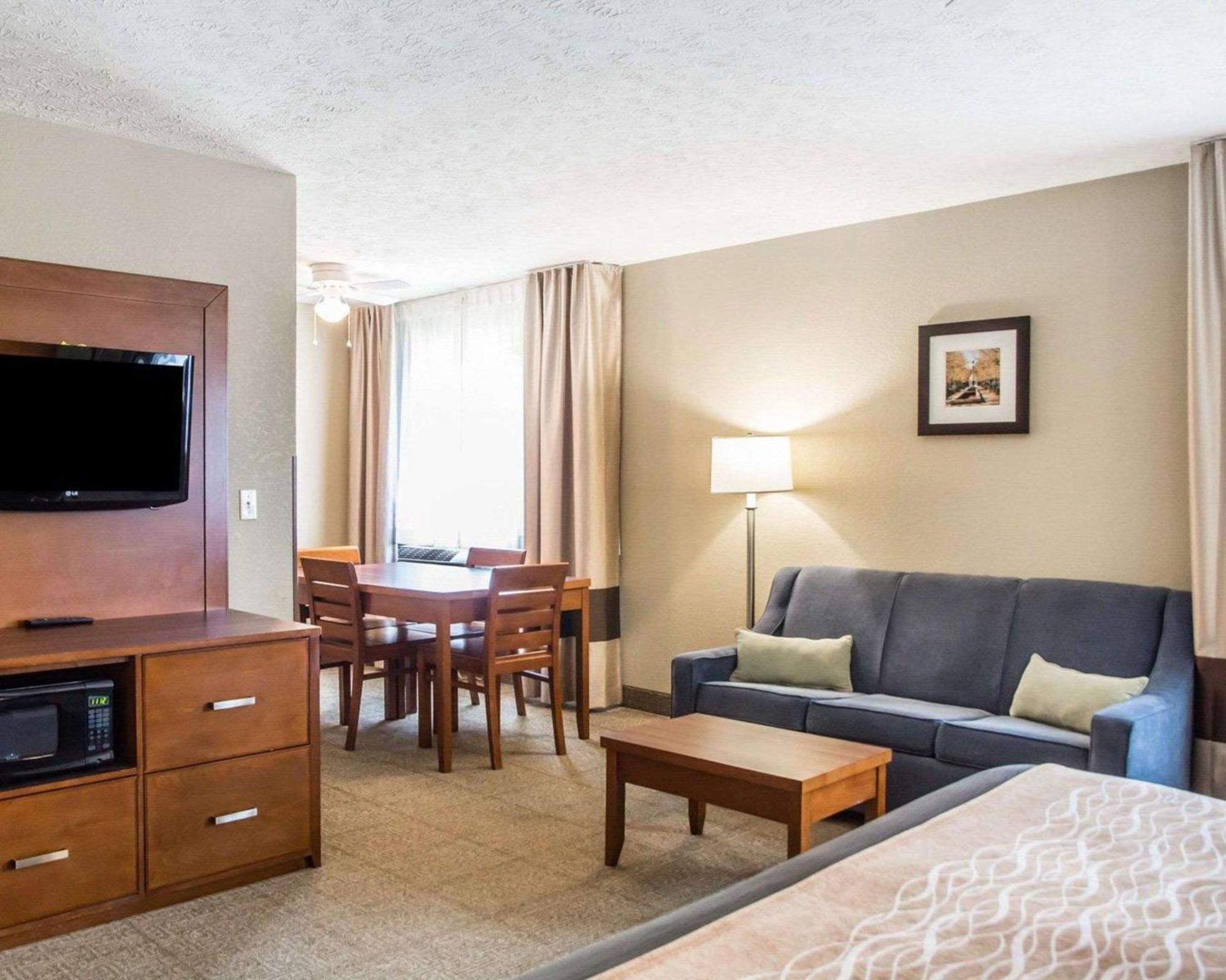 Comfort Inn Bellefontaine Экстерьер фото